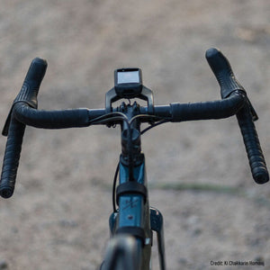 View from behind of the FARR GPS bolt on carbon mount 31.8mm extension bars