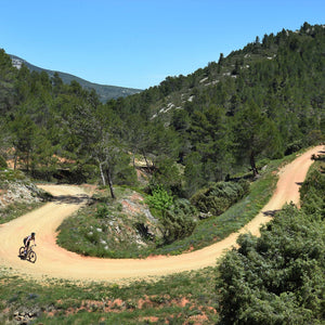 The Kinesis Fernweh mountain bike frame being used on location in Spain.