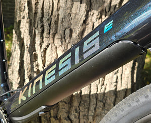 Kinesis Range Gravel XL Ex Display downtube and logo