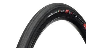 Challenge Strada Handmade Tubeless Ready Road Tyre in Black 25c