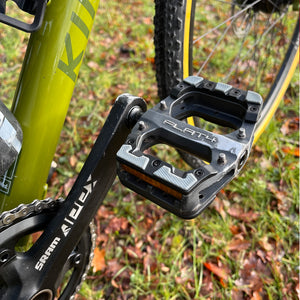 Fran Scott's G2 DMR Flat4 pedals