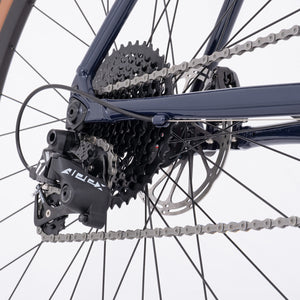 Kinesis G2 complete bike midnight blue on a white background
