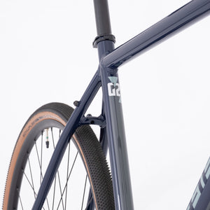 Kinesis G2 complete bike midnight blue on a white background