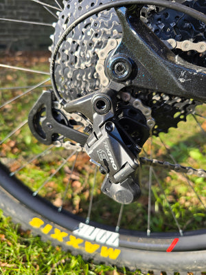 Kinesis Bike Rise EBike Large L3 Ex-Demo Galaxy