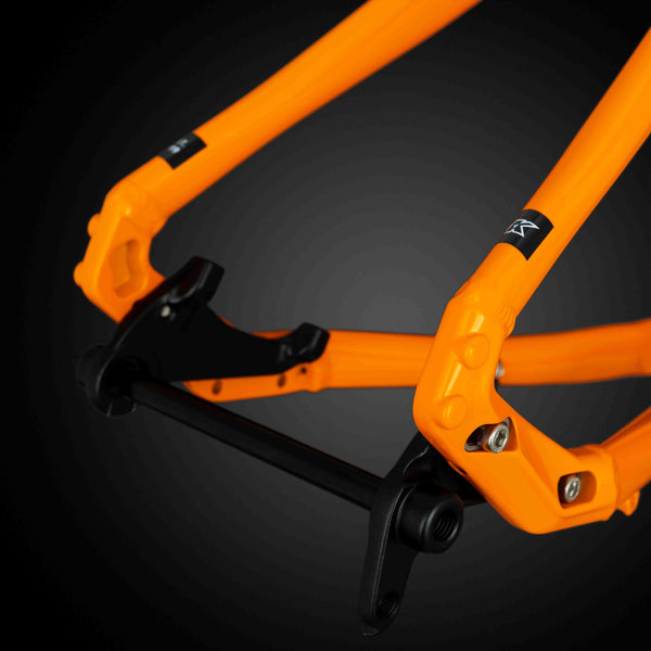 FF29 Frame Orange