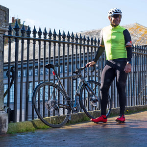 Kinesis 4S Tiagra road bike next to railing in Lewes high street.