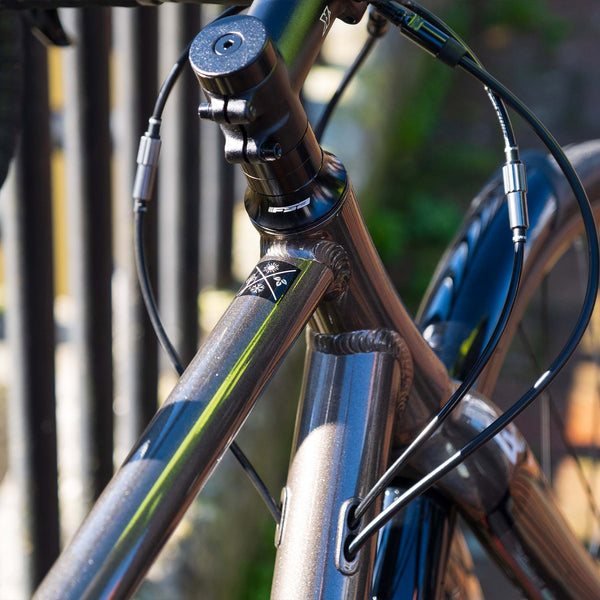 Kinesis 4S Shimano Tiagra road bike top tube close up of the decals.